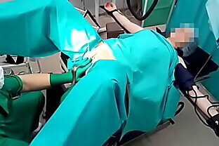 Gynecologist having fun with the patient 2 min