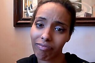 Tina réalise son fantasme et se fait bien baiser par un pizzaïolo 15 min