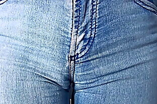 Cameltoe Jeans Perfect Body Latina! Ass, Tits, Pussy! Amazing!
