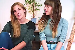 Ersties: Süße Saarländerinnen machen miteinander rum