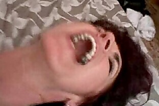 Milf Screamer