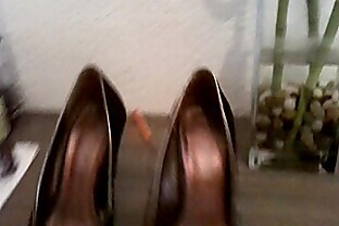 Cumming on my roommate shoes 01