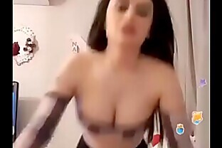 naz mila'nin memeleri