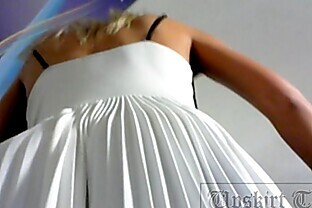 hot blondy upskirt