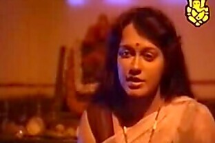 Sexy Indian Village Aunty