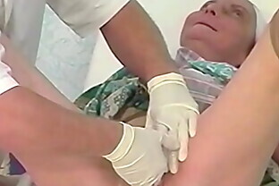 ugly rough fisted by her crazy doctor