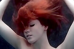 Elle Alexandra is Elle'Agant Red Underwater