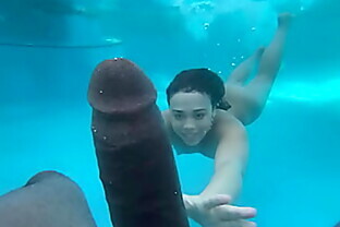 Underwater Sex Amateur Teen Crushed By BBC Big Black Dick