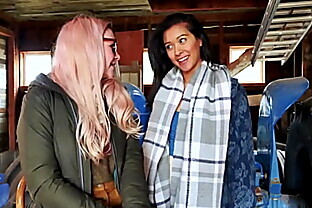 Ersties: Hanna Has Sexy Lesbian Fun With Her Roommate