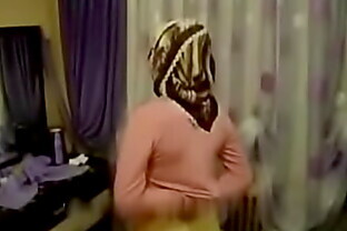 Arab Turkish girl with hijab turban being masturbated