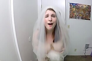 Bride Fucks Best Man Before Leaving To Her Wedding