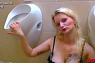 Blondie babe Mia loves to get her pretty face covered with cum!