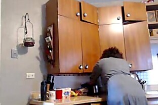 Honey Kiss cooking tits out sexy