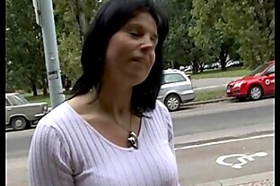 CZECH STREETS - LENKA