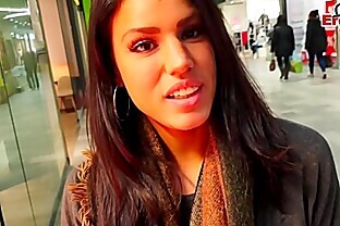 Deutsche Amateur Latina Teen im Shoppingcenter abgeschleppt und POV gefickt mit viel sperma