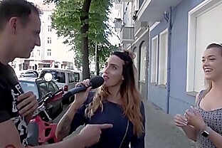HITZEFREI Cute blonde finds random guy on street