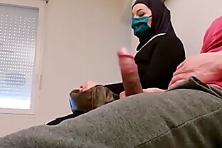 Pervert doctor puts a hidden camera in his waiting room, this muslim slut will be caught red-handed with empty French ball