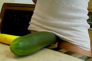 Shes a FREAK - (Franziska Facella) - Make Sure You Fuck Your Vegetables - Mofos 8 min