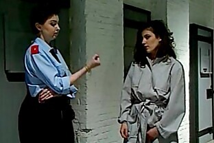 Prison 1/2 37 min