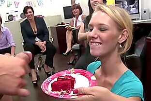 Birthday Blowjob Party 7 min
